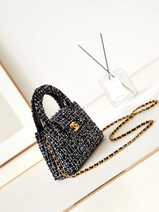 HyperPeter NANO BAG-13*19*7cm KELLY CHANEL 0817
